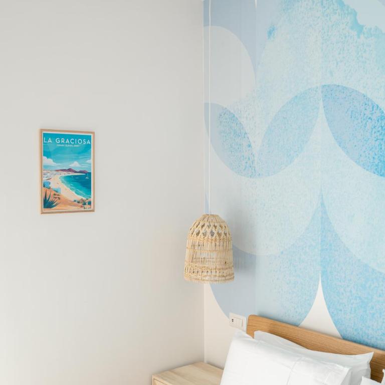 Calima Guest House - Deluxe Double Room with Balcony - 7