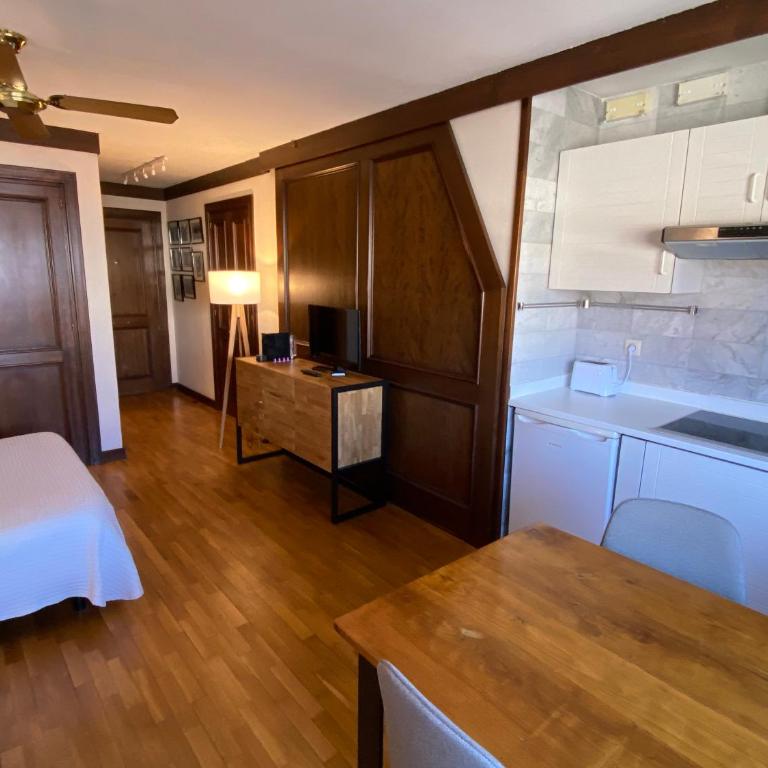 Edificio El Moderno, Vigo 1.902 - Apartamento Estudio con vistas al mar - 16