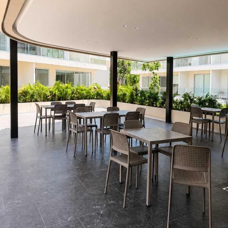 Upscale Playacar Studio w Balcony & 4 Pools - Apartment - 31