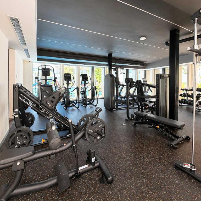 Upscale Playacar Studio w Balcony & 4 Pools - Apartment - 39