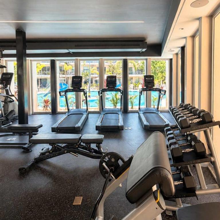 Upscale Playacar Studio w Balcony & 4 Pools - Apartment - 40