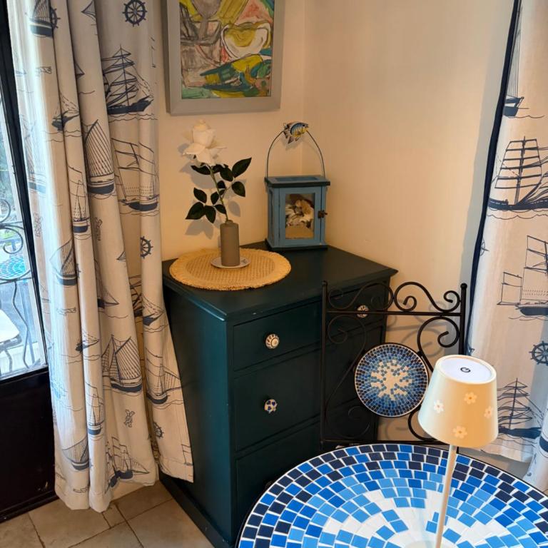 Très beau Studio lumineux dans Villa avec piscine - Appartamento con 1 Camera da Letto - 39
