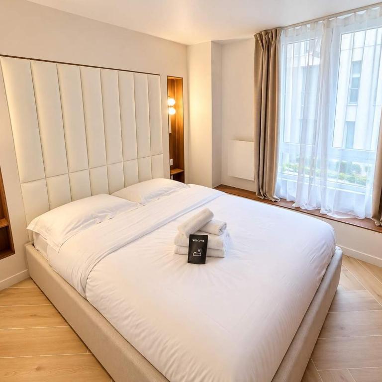 Appartement charmant 3 room - 8p - Etienne marcel - Appartement - 4