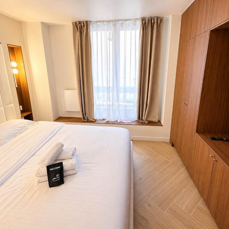 Appartement charmant 3 room - 8p - Etienne marcel - Appartement - 16
