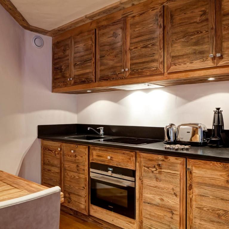Appartement de Standing au Centre et Bord de Piste - 4 Pers, Parking, WIFI - Apartment mit 1 Schlafzimmer - 8