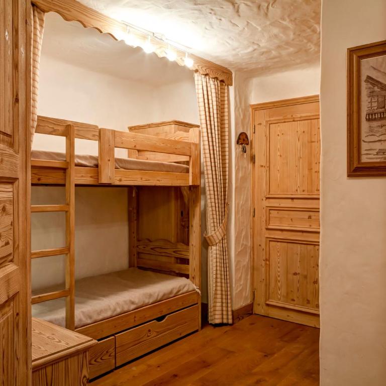Appartement de Standing au Centre et Bord de Piste - 4 Pers, Parking, WIFI - Apartment mit 1 Schlafzimmer - 9