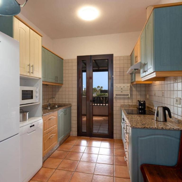 Villa Clarybel by Villa Plus - Villa - 15