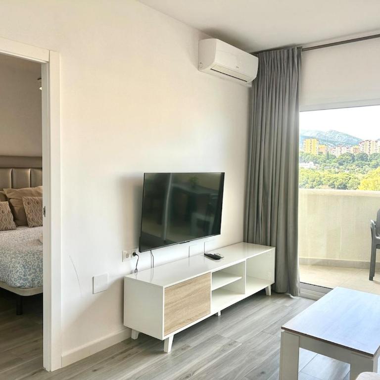 Benalbeach one Room - One-Bedroom Apartment - 1