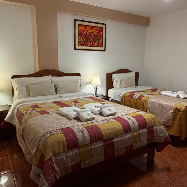 Las Torrecitas - Family Room - 2