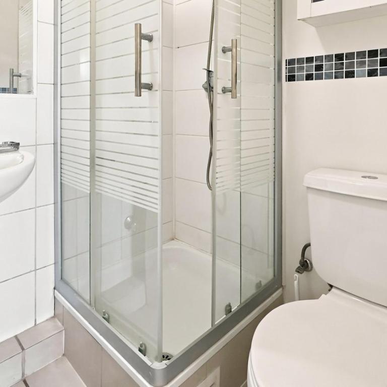 Oceana Suites en Estación central - Apartamento de 2 dormitorios con vistas a la ciudad - 14