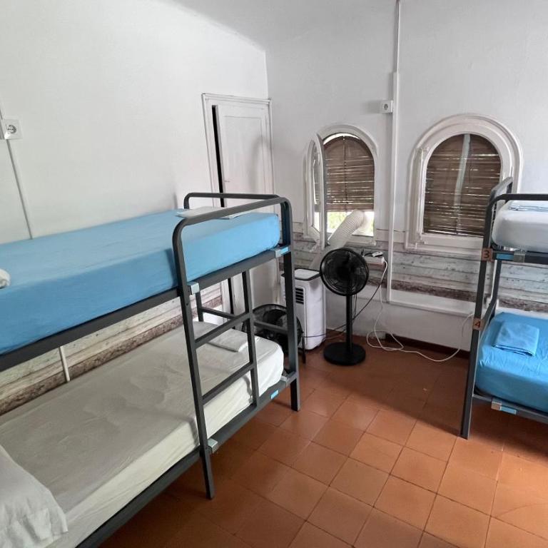 Can Cocollona - Cama en habitación compartida de 6 camas - 7