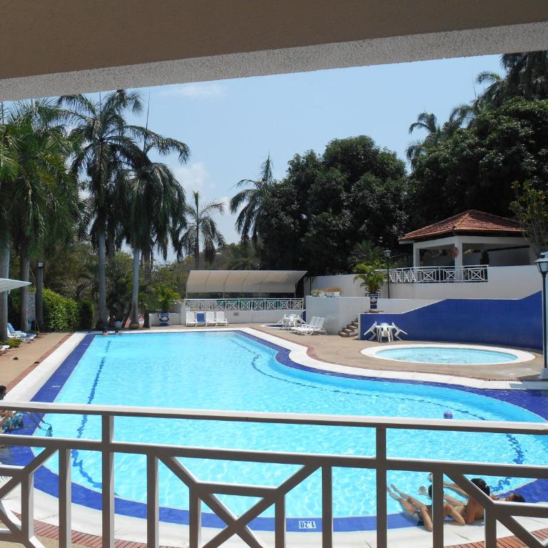 Condominio Girardot Resort Ap 6-402 Exclusivo Apartamento Turístico -Vista a las montañas -WiFi - Apartamento con vistas a la piscina - 43