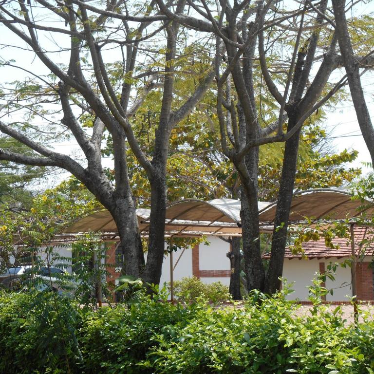 Condominio Girardot Resort Ap 6-402 Exclusivo Apartamento Turístico -Vista a las montañas -WiFi - Apartamento con vistas a la piscina - 44