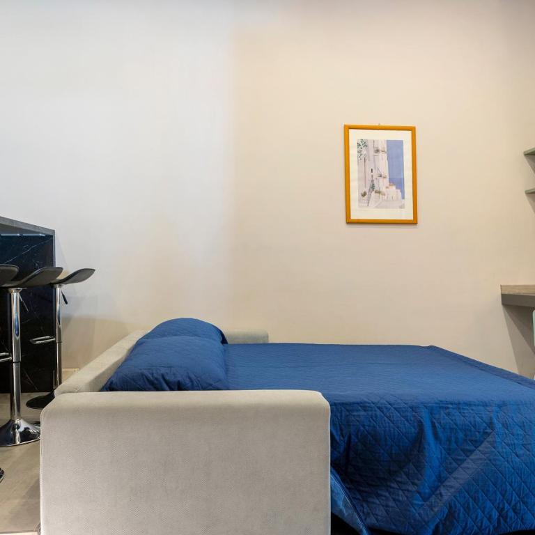 Your Home in Naples - Quadruple Room with Shower - 9