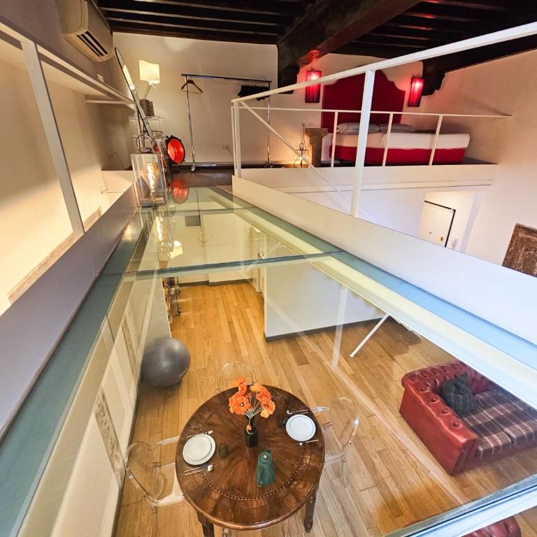 Love The Loft - LoveTheApartments - Loft - 1