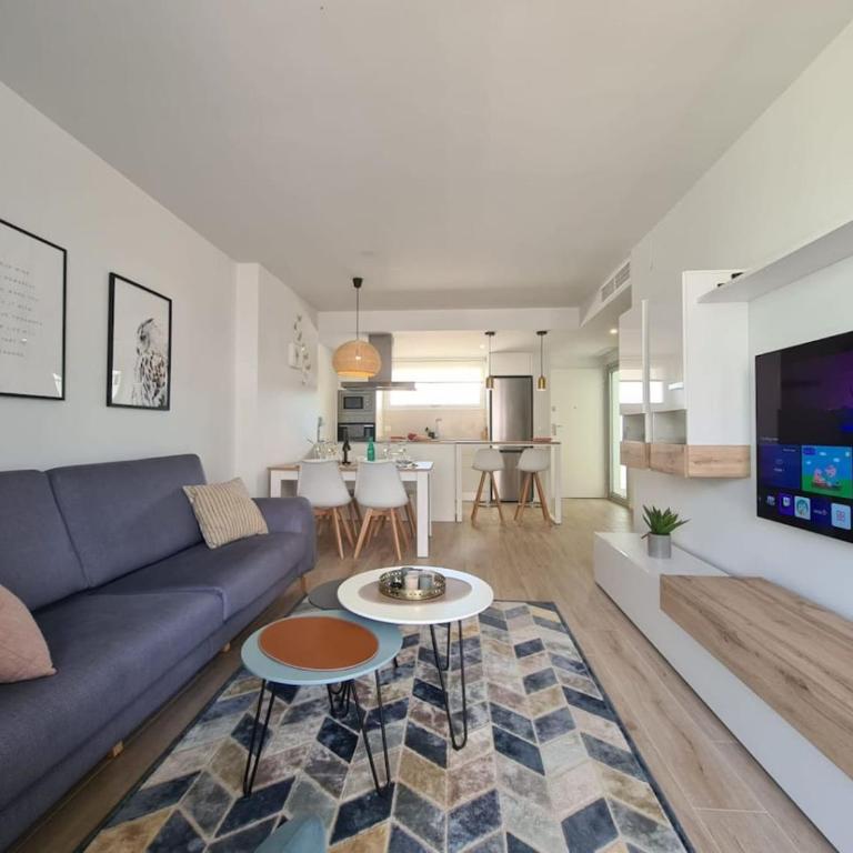 Marina Real Apartments by NRAS - Apartment with Pool View - 3