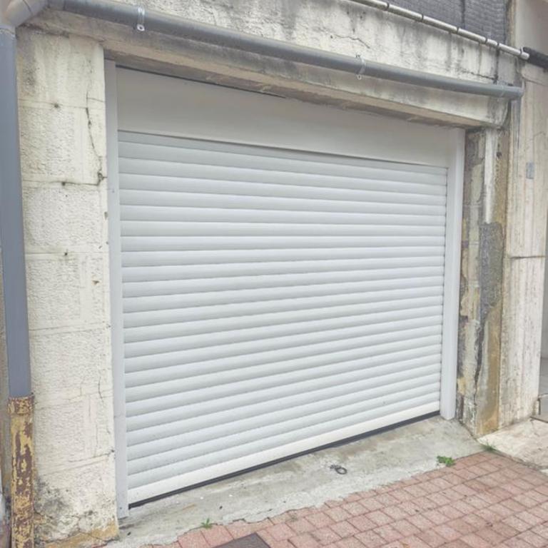Le Magnifique, 15 personnes, garage, 3 minutes à pied du sanctuaire et gare - Appartement - 37