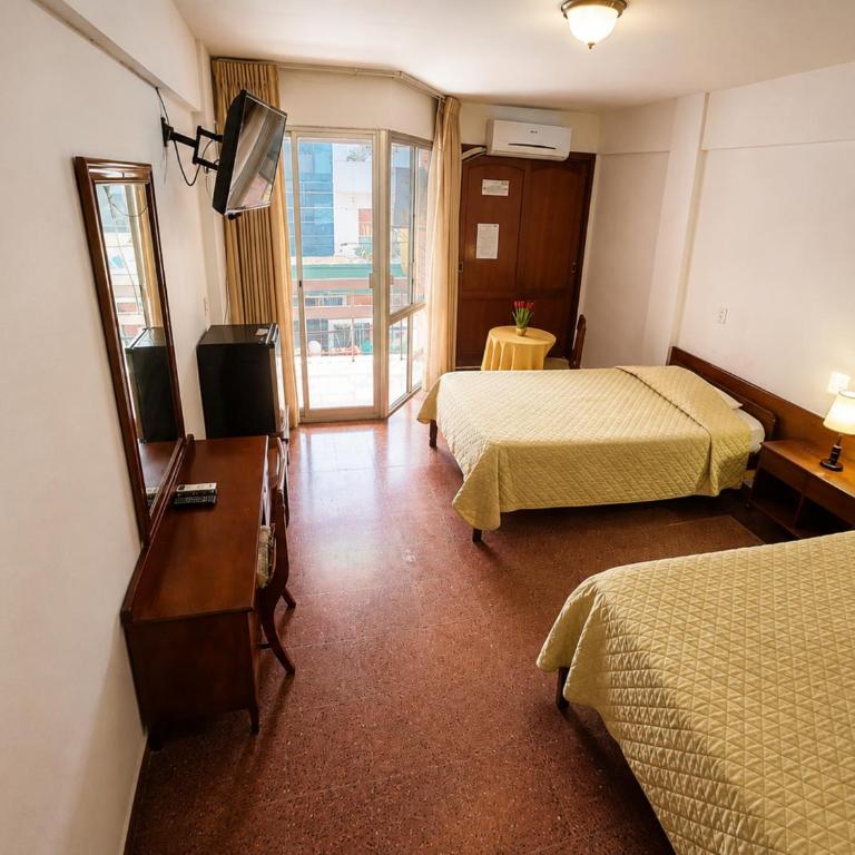 Gran Hotel Mediterráneo - Superior Double Room with Two Double Beds - 11