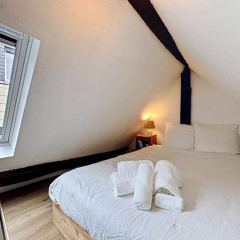 Normandy Duplex Half-timbered Heart of Rouen - Appartement 2 Chambres - 22
