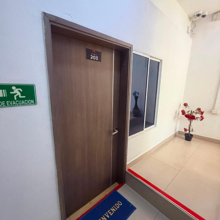 APARTAHOTEL BEIRUT INN - Apartamento con balcón - 1