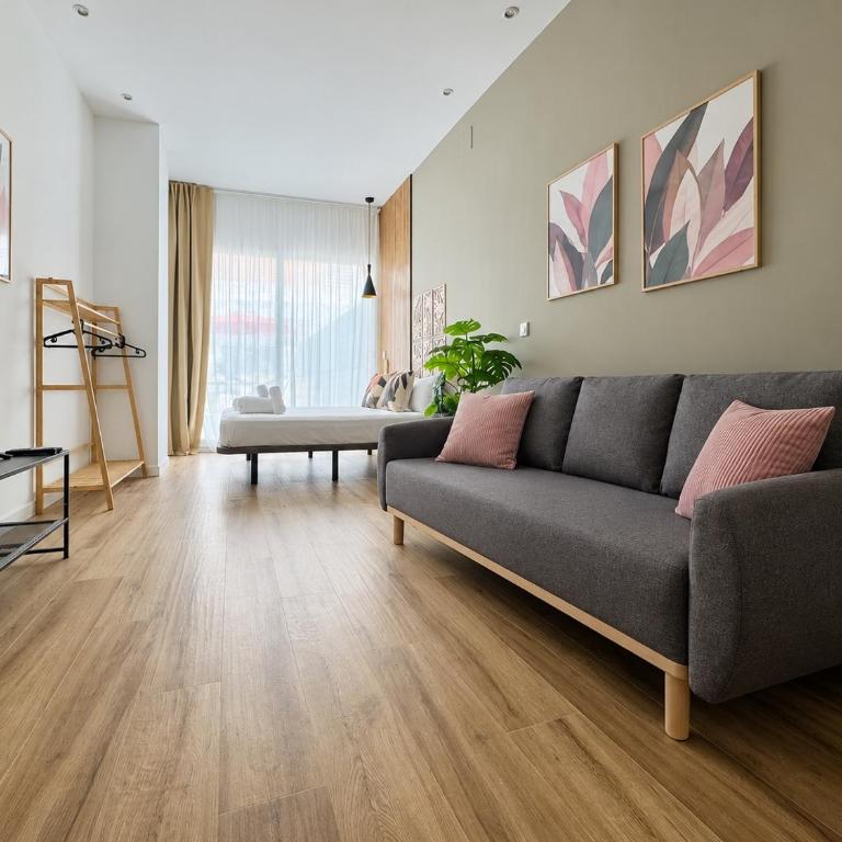 PLANAS 2 Design & Spaciousness with Terraza in Ruzafa SOHO - One-Bedroom Apartment - 3