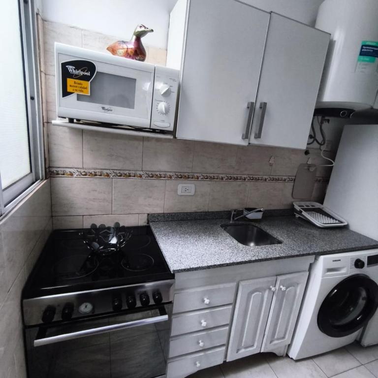 ¡Tu refugio acogedor en pleno centro de Buenos Aires! - Apartamento de 2 dormitorios - 17