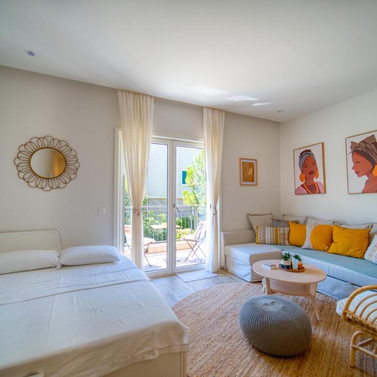 Lustica Bay Centrale by 2BHome - Studio with Sofa Bed - 3