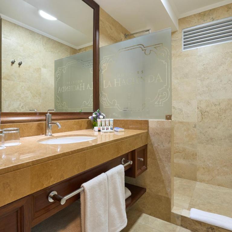 La Hacienda Miraflores - Habitación Doble Estándar - 2 camas - 4