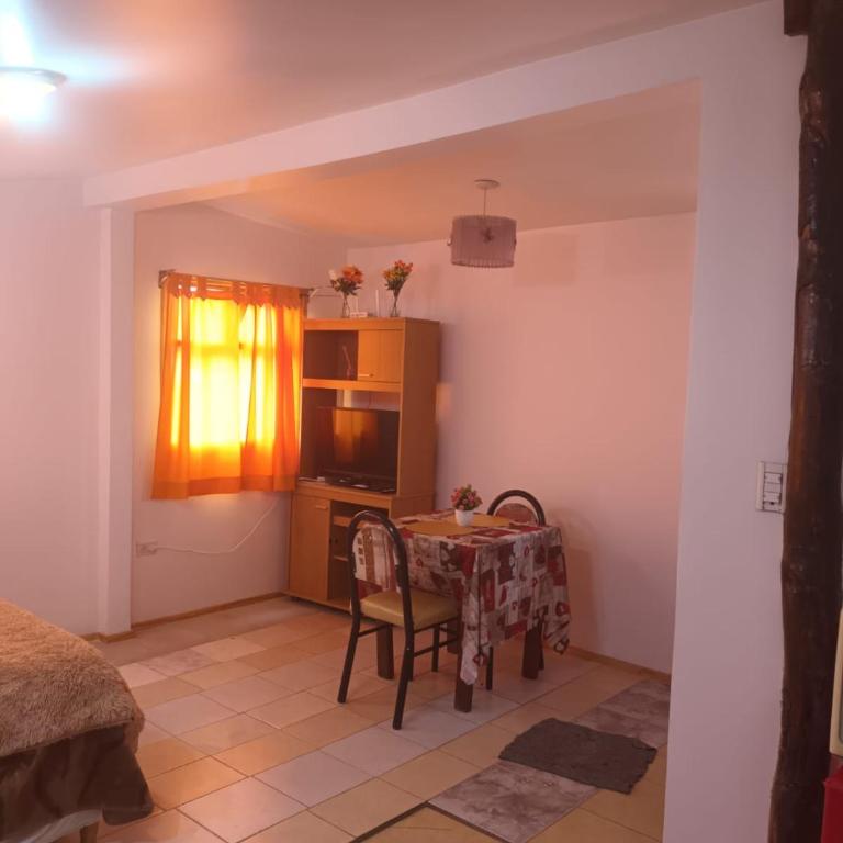 Departamento a una cuadra del centro - One-Bedroom Apartment - 6
