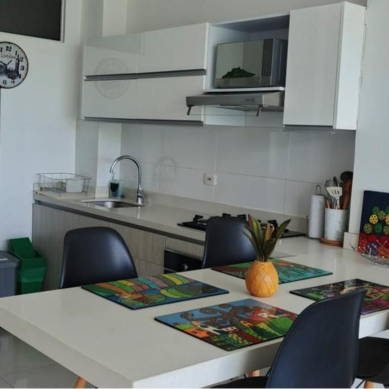 Modern condo 5 min to the beach, Santa Marta - Apartamento de 1 dormitorio - 5