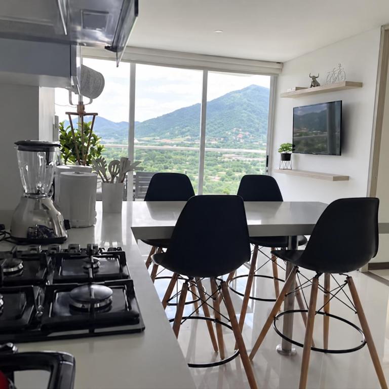 Modern condo 5 min to the beach, Santa Marta - Apartamento de 1 dormitorio - 57