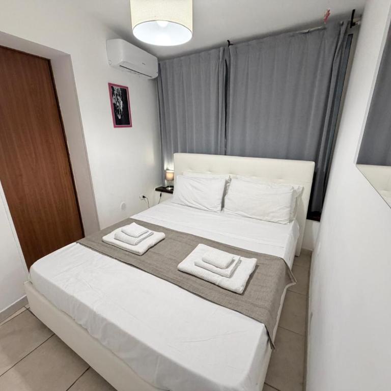 Milly's House Savoia - Two-Bedroom Standard Apartment - 44