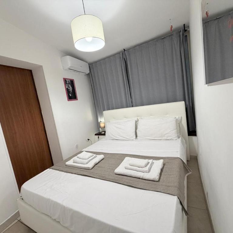 Milly's House Savoia - Two-Bedroom Standard Apartment - 40