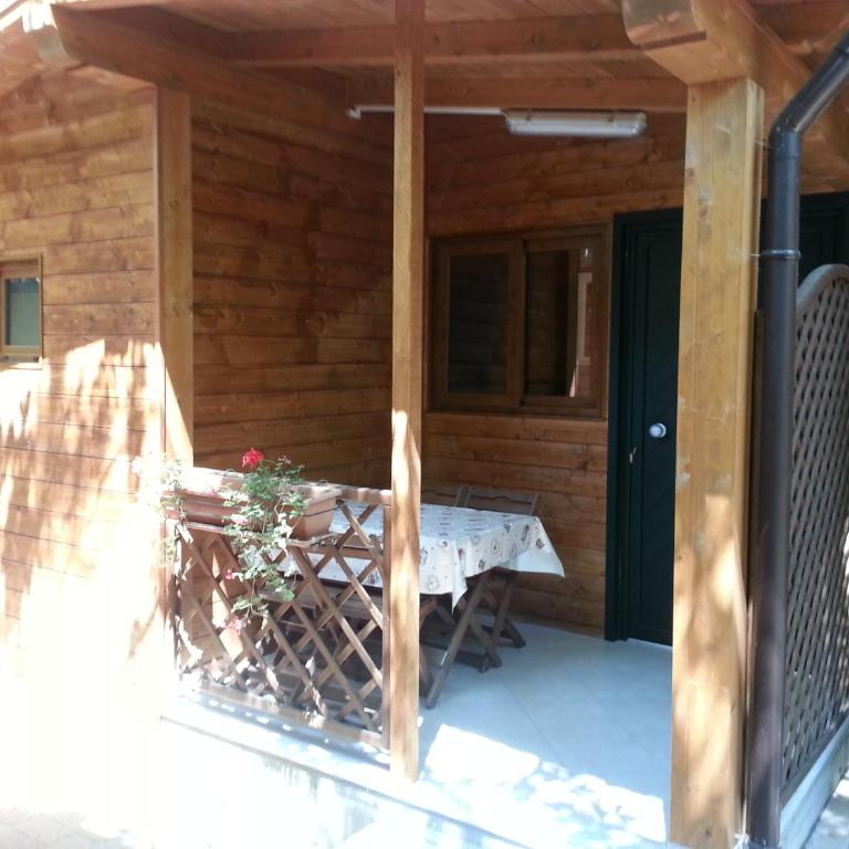 Camping Luni - Bungalow con 1 Camera da Letto - 5