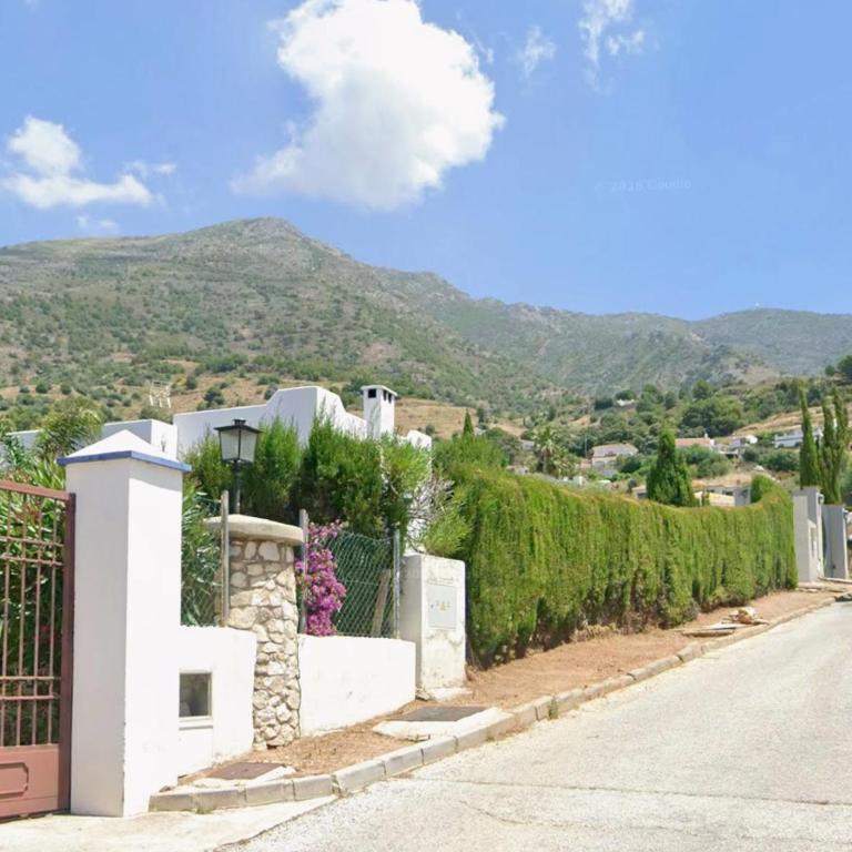 LUMINIAN Big Modern Villa with outstanding views sea & countryside - Villa - 90
