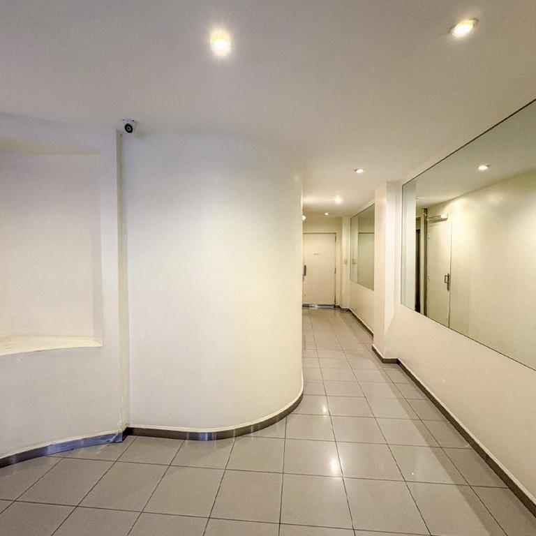 RentUp - Dos ambientes con Balcon en Belgrano River Campo de Polo Barrancas - One-Bedroom Apartment with Balcony - 24
