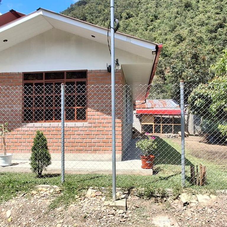 Casa de Campo en Oxapampa - Casa con 1 dormitorio - 3