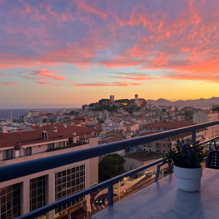 Charming 2-bedroom apartment with sea view, panoramic balcony, AC - Appartement 3 Chambres - 15
