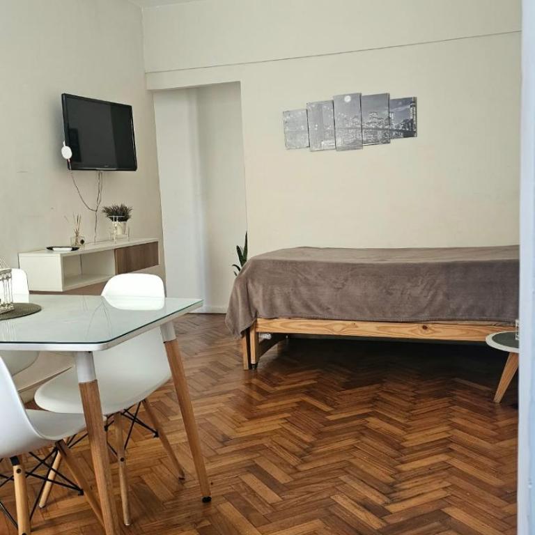 Cálido y luminoso dos ambientes en San Telmo - Apartamento de 1 dormitorio - 1