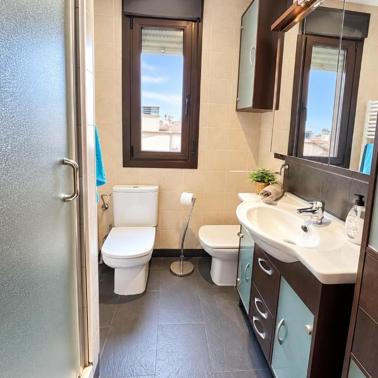 ATICO Catedral Barbacoa y Aire sin ascensor By Apartamentos Logrono - Apartamento - 12