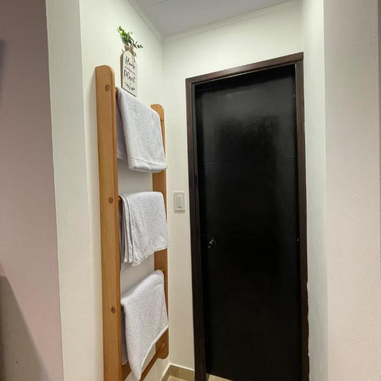 Posada Kotnat - One-Bedroom Apartment with Garden View - 3