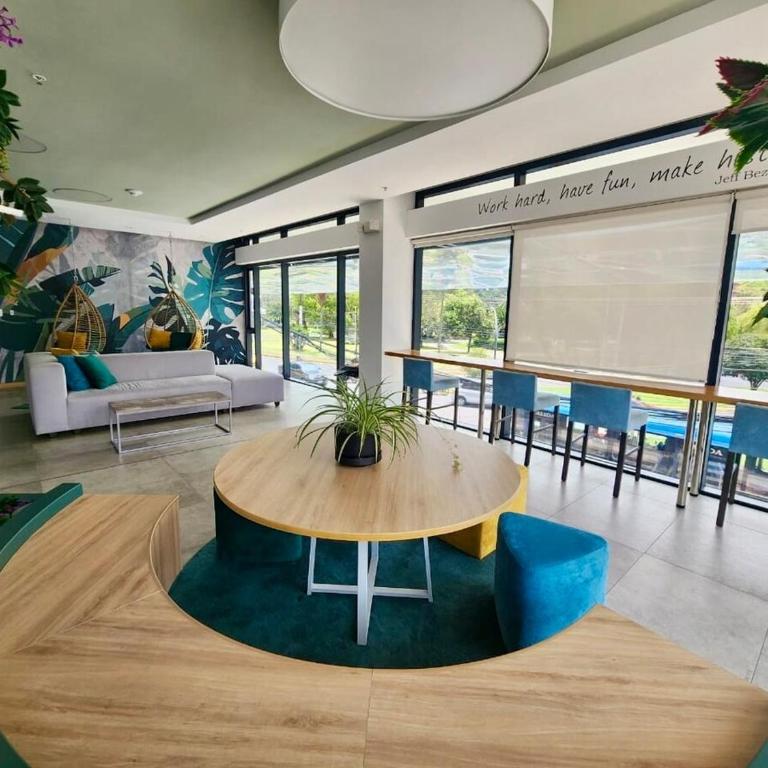 Luxury and Comfort in La Carolina - Apartment - 9