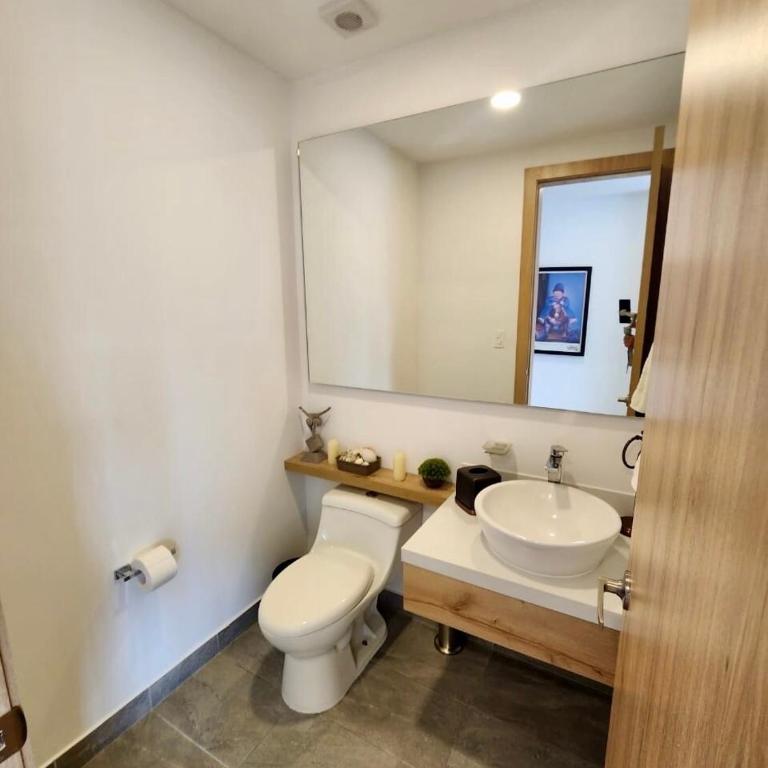 Luxury and Comfort in La Carolina - Apartment - 20