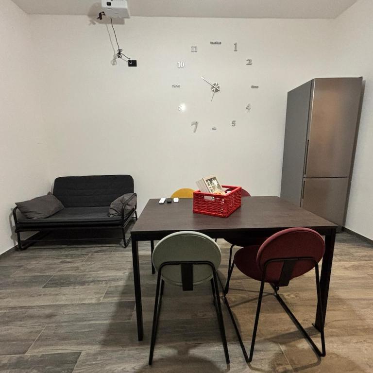 Ago & Mattone Museum Ferrari 2 - Appartamento con 2 Camere da Letto - 21