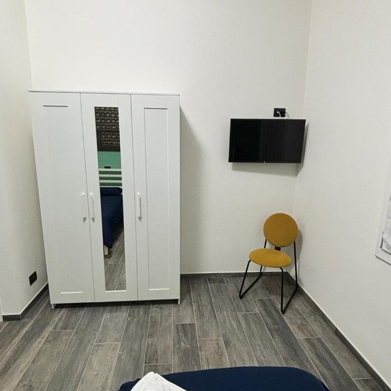 Ago & Mattone Museum Ferrari 2 - Appartamento con 2 Camere da Letto - 28