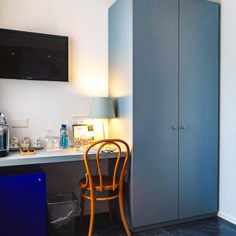 Albergo Carcani by Ketty & Tommy - Camera Doppia con Letti Singoli con Vista Lago - 2