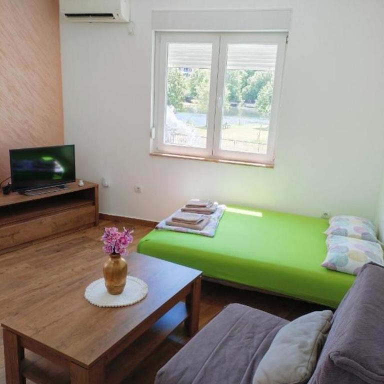 Apartman Grad - Apartman s 1 Spavaćom Sobom i Pogledom na Reku - 11
