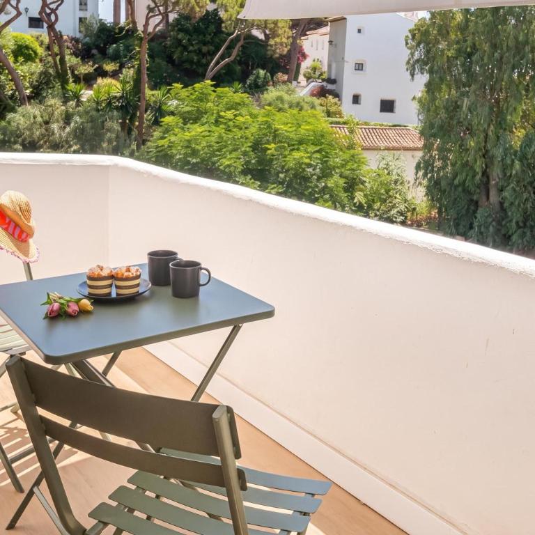 Calahonda Beach Apartments - Apartamento con terraza - 3