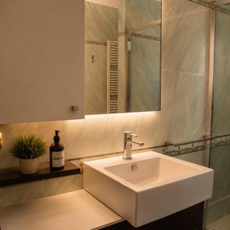 Piazza Maggiore Luxury Apartment by Synergy - Two-Bedroom Apartment - 58