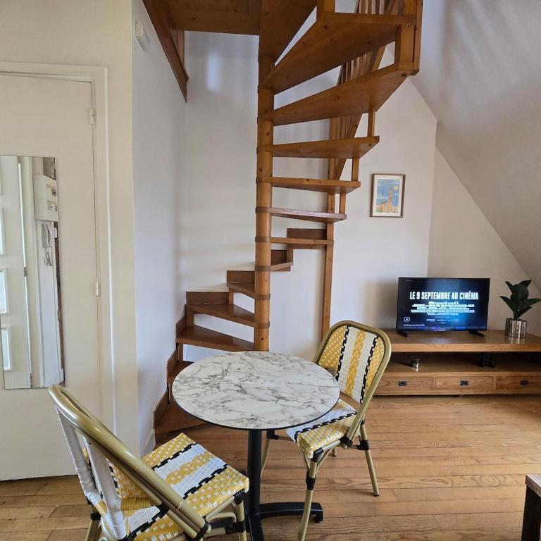 Hadar-SILS Duplex close to transportation and amenities - Appartement 1 Chambre - 4
